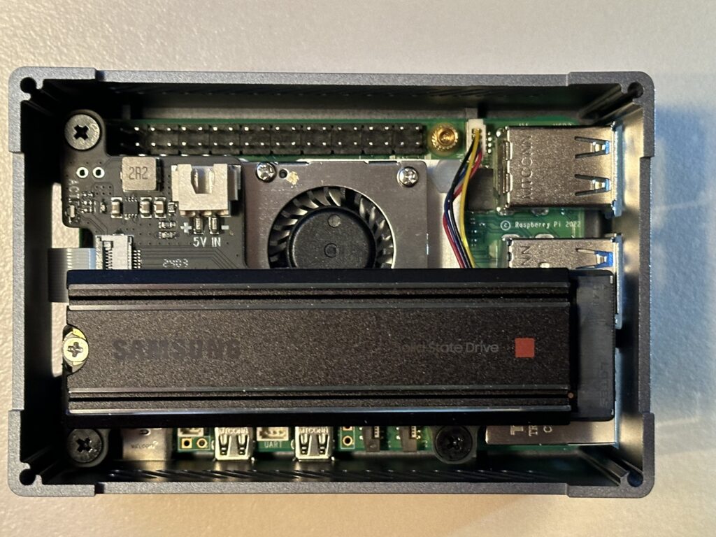 Pi NAS Internals - Raspberry Pi NAS